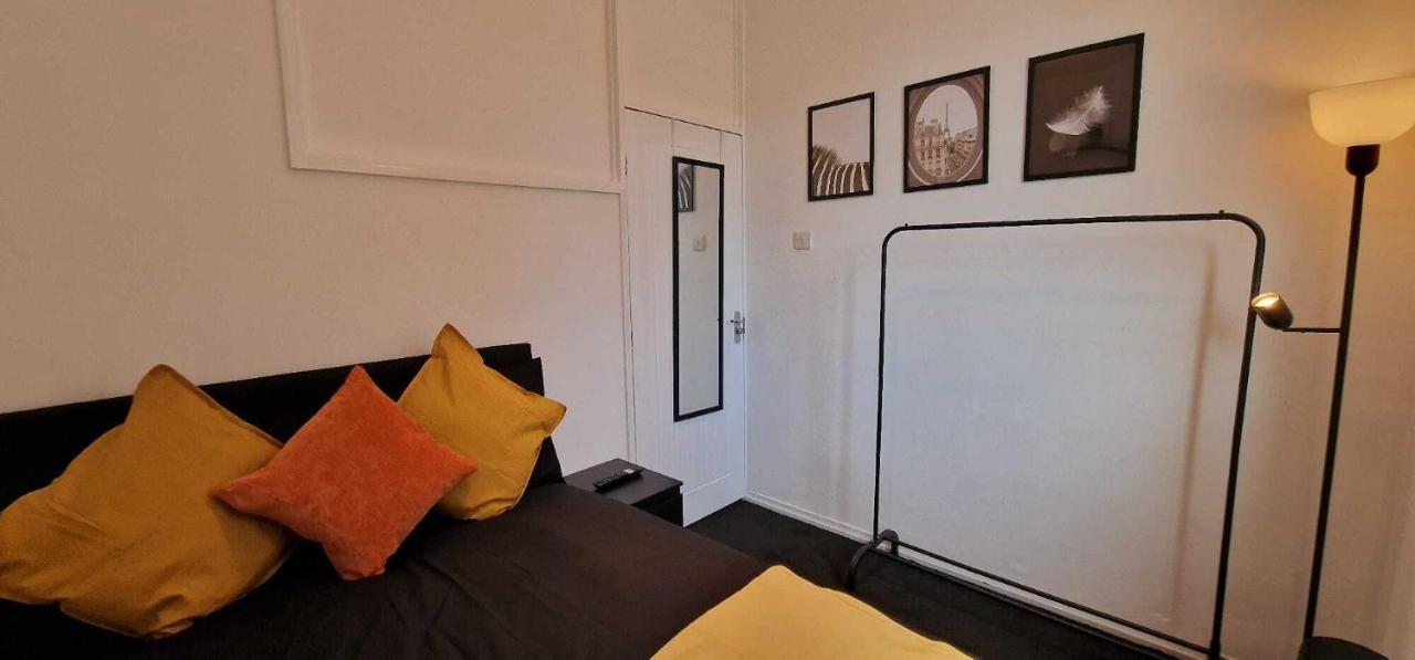 Sapphire Apartments Cardiff Esterno foto